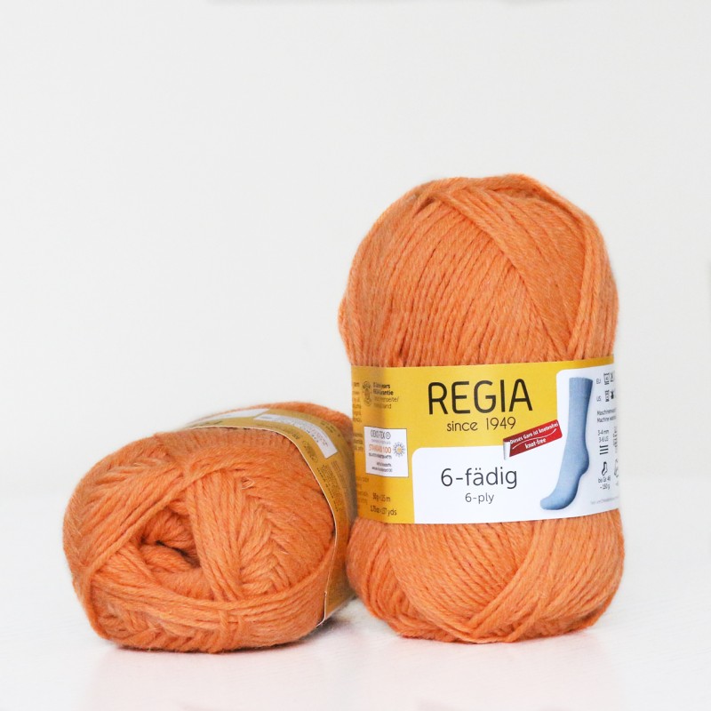 Regia Uni 6-ти нитка 50 г, 1054